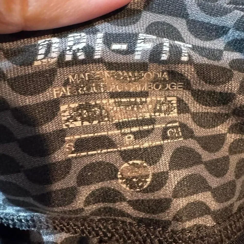 Nike Women's Black and Grey Leggings